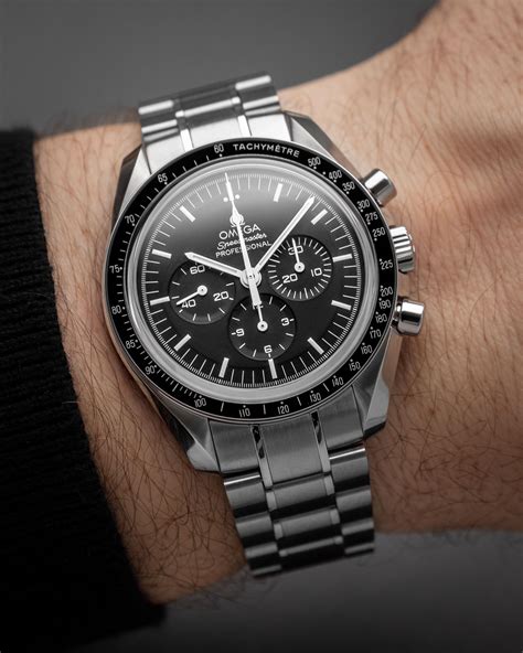 moon watch speedmaster
